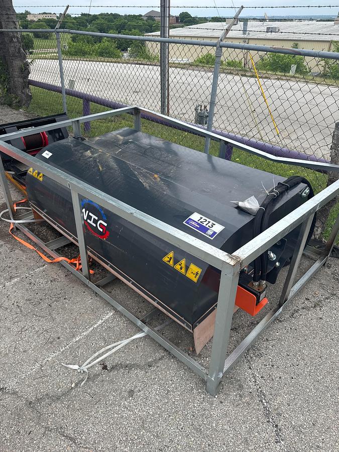 Used 2026 WIG XN-FB01-72 Box Broom Sweeper Skid Steer Attachment (UNUSED)