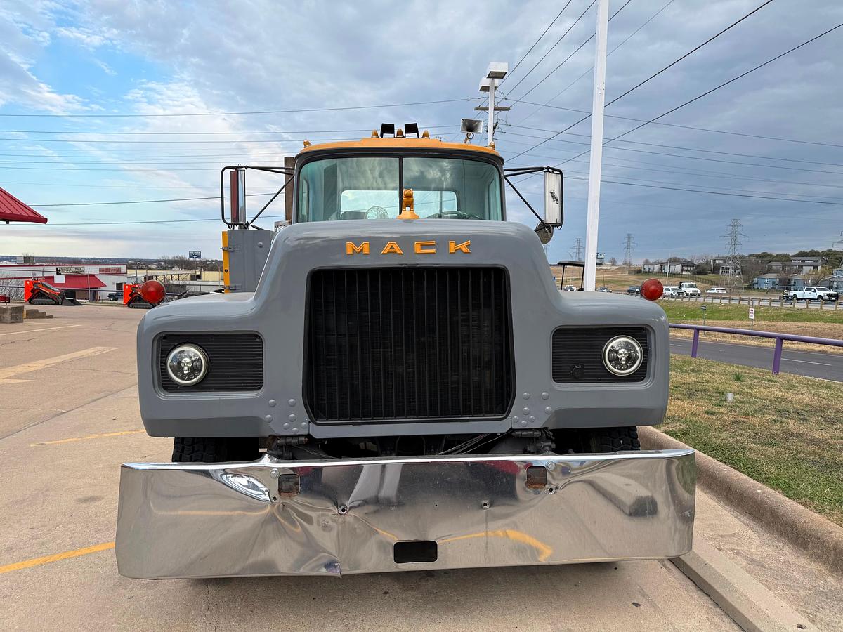 Used 1972 MACK TRUCK R795ST - Showing 36,951 - ONE OF A KIND TRUCK!