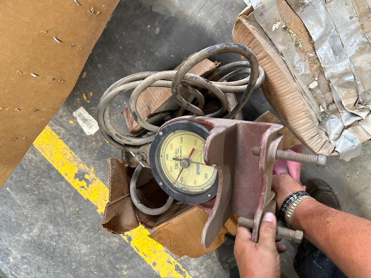 Used Tong Line Pull Gauge