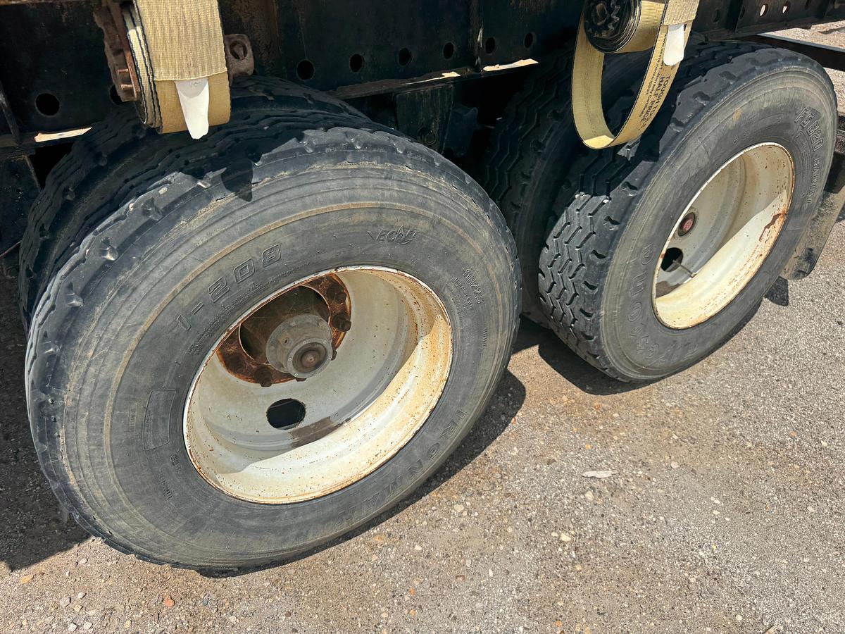 Used 2010 Piggyback Flatbed Trailer