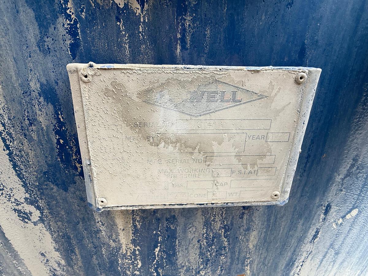 Used 1982 Clark 660 Cement Bulk Trailer