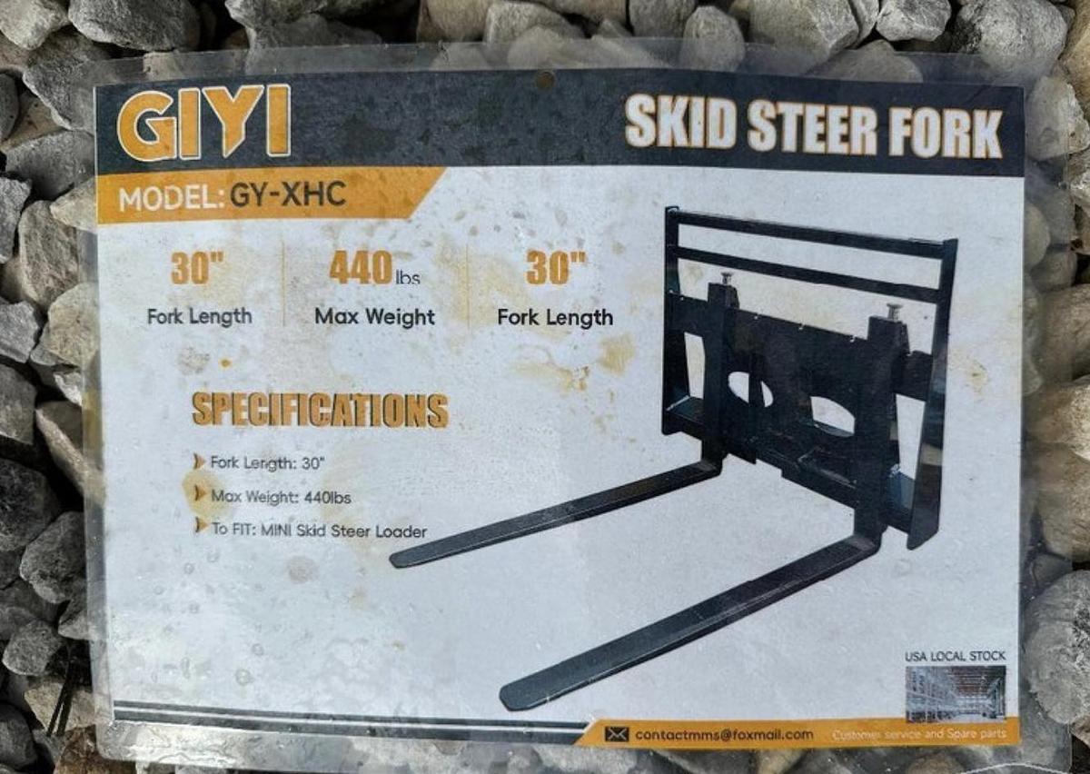 Used 2026 GIYI GY-XHC Forks Mini Skid Steer Attachment (UNUSED)