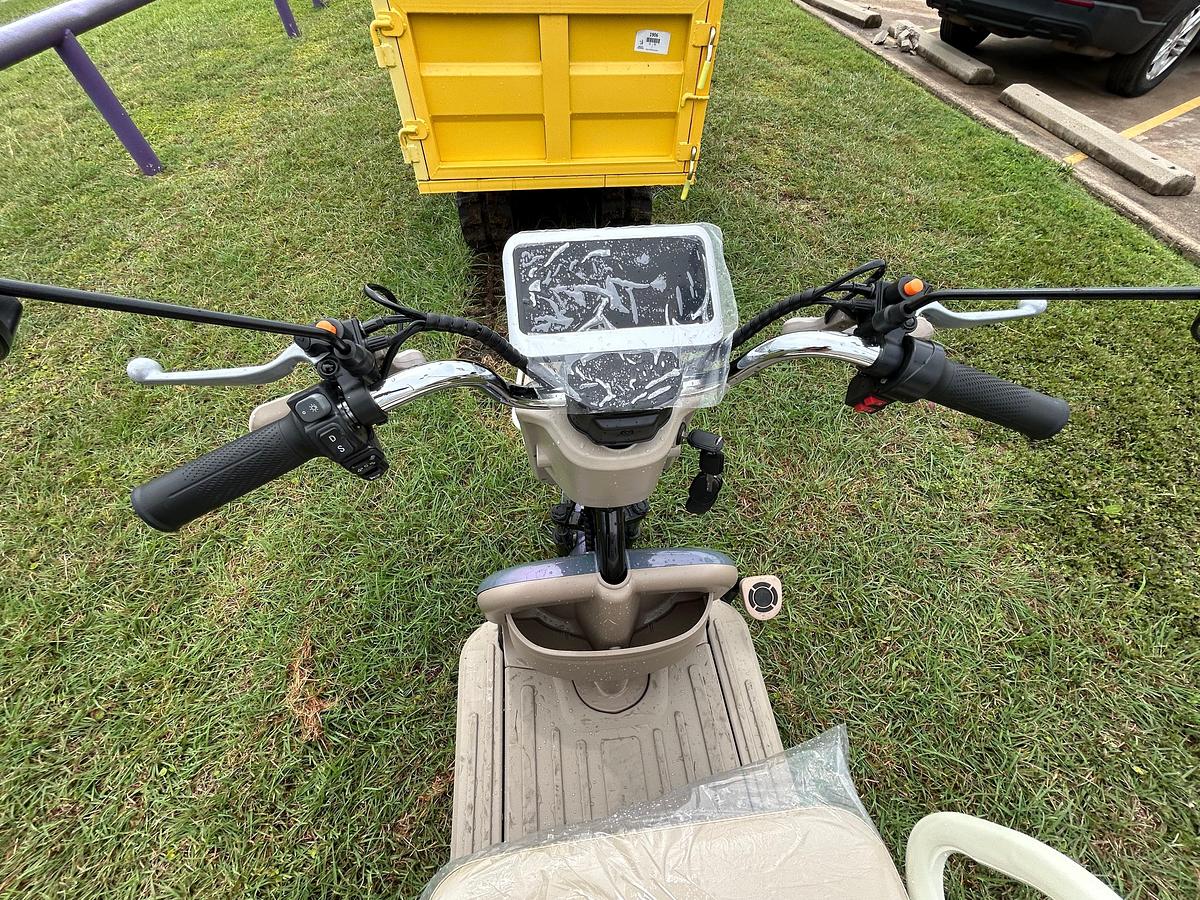Used 2026 MGC40 Electric Tricycle (UNUSED)