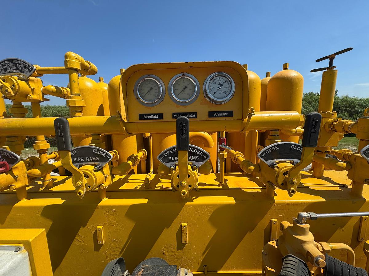 Used 2012 Advanced Pressure 6-Station 120-Gallon Accumulator with BEAR triplex pump - Hatz Diesel Engine-