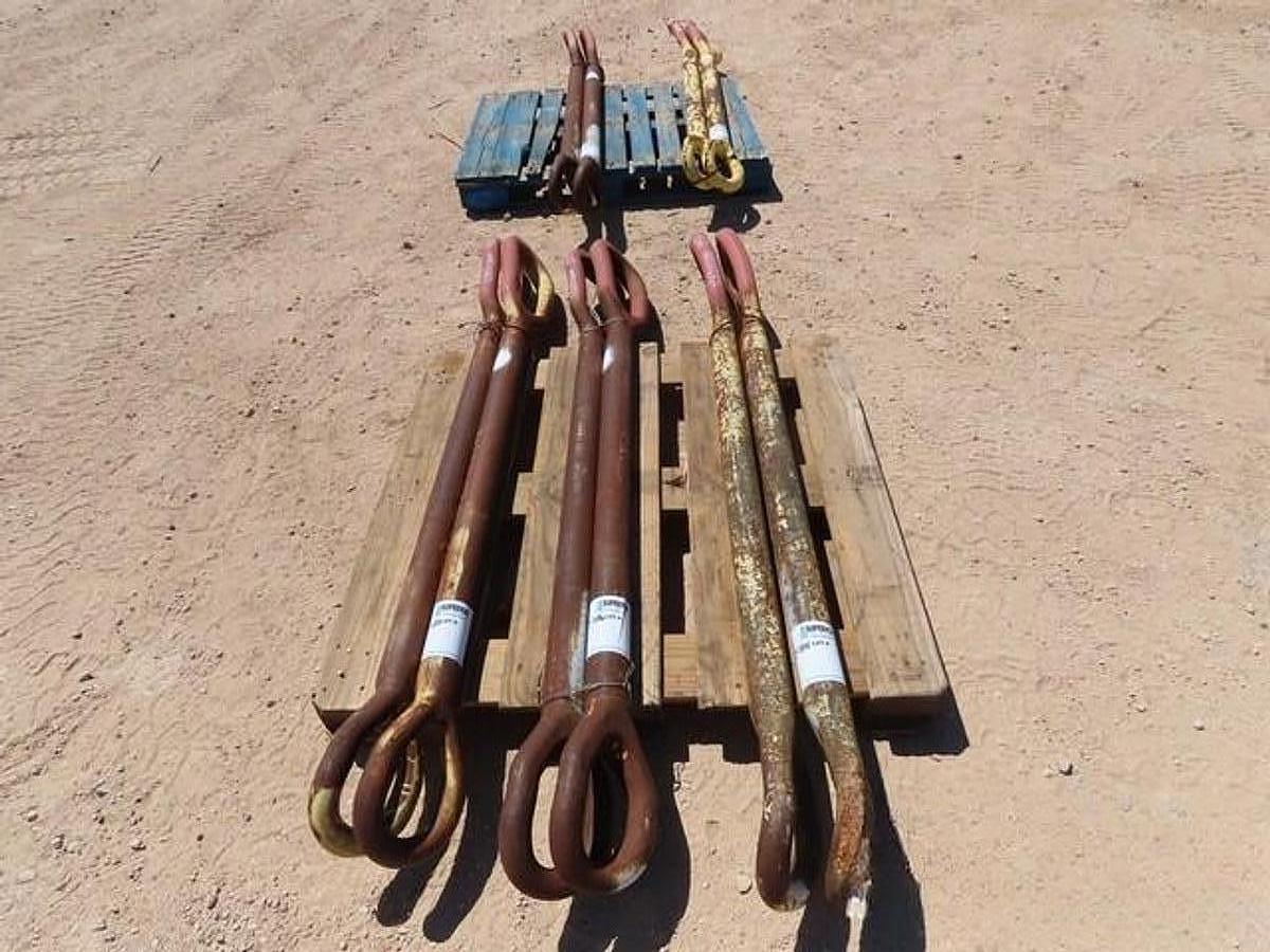 Used (2) 1 3/4" x 72" Elevator Links