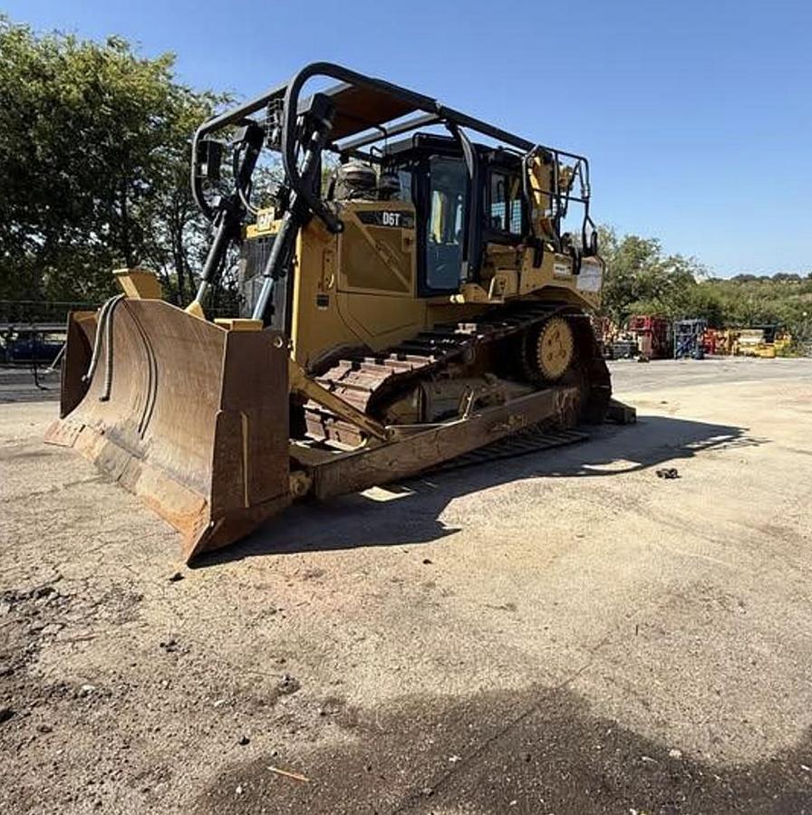 Used 2019 CAT D6T XW Dozer