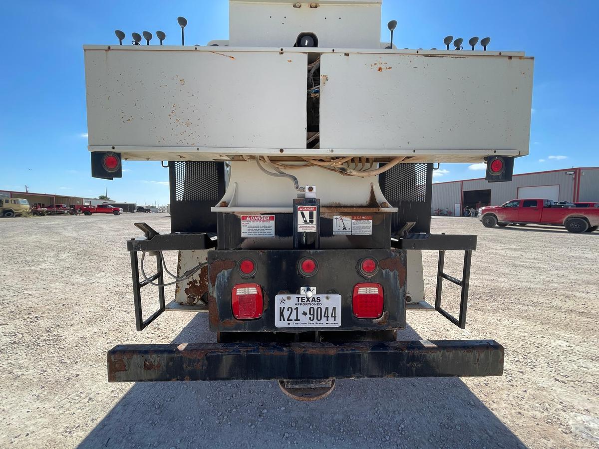 Used 2012 Peterbilt 367 Service Truck with National 900A Crane