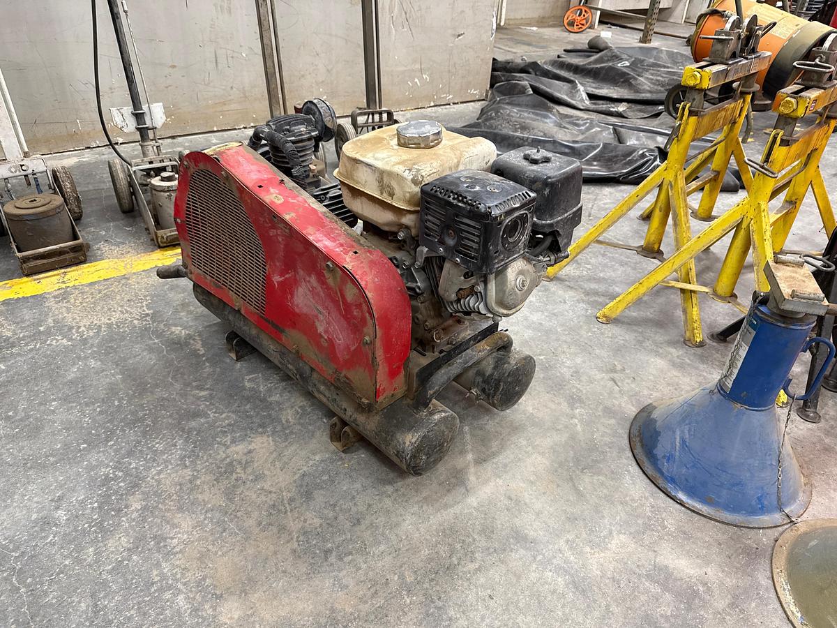 Used North Star 8 Gallon Air Compressor