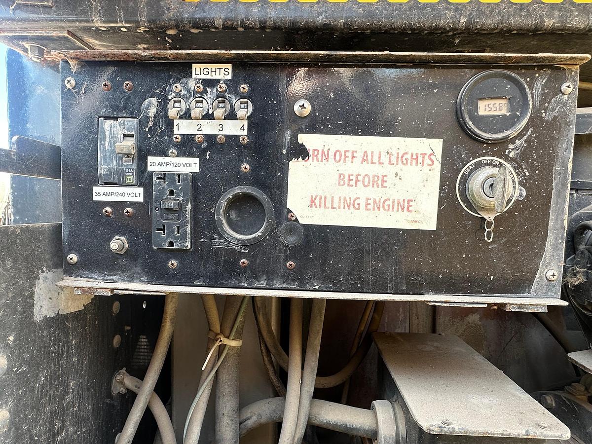 Used Allmand Night-Lite 2 8KW Light Plant with CAT Engine