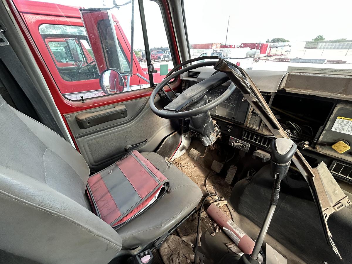 Used 2012 International Wireline Truck