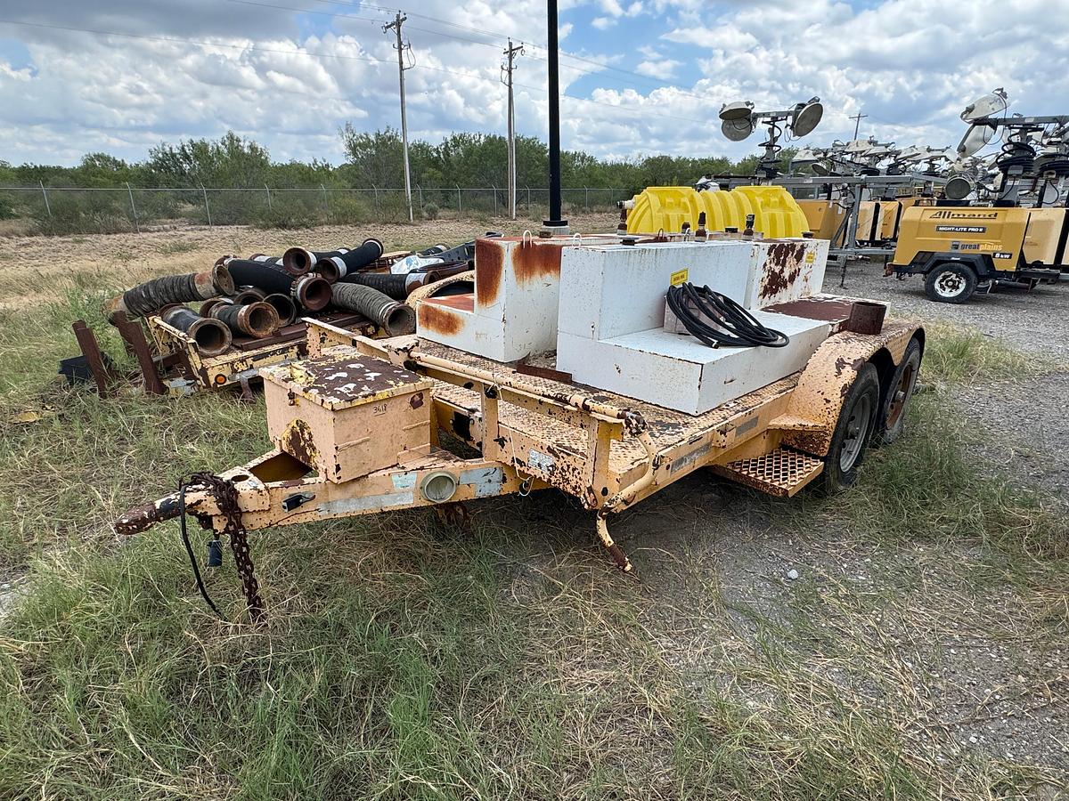 Used Fuel/Service Tandem Axle Trailer