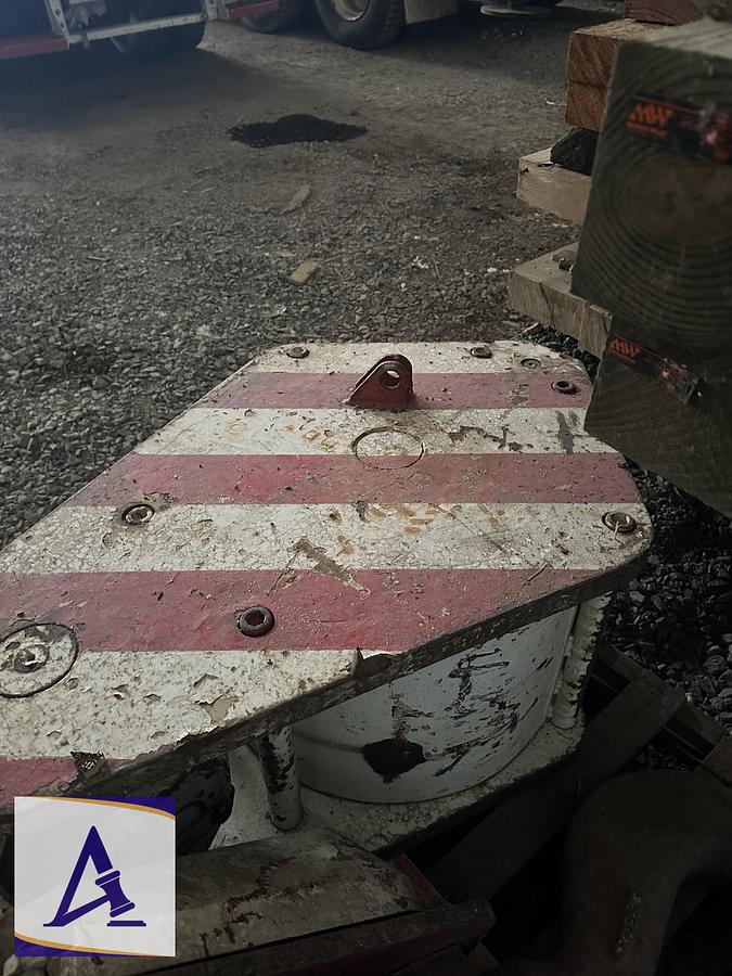 Used 80 Ton Liebheer Block Plastic Pulleys
