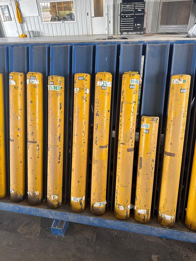 Used (12) Crossover Subs - (10) 3 1/2'' Reg x 3 1/2'' IF Connections