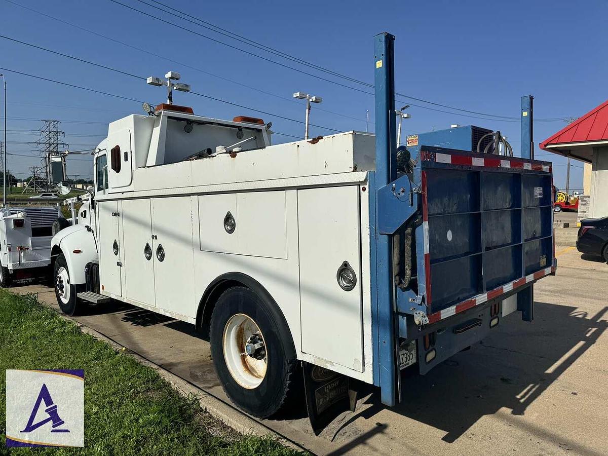 Used 2011 PETERBILT 337 SERVICE TRUCK