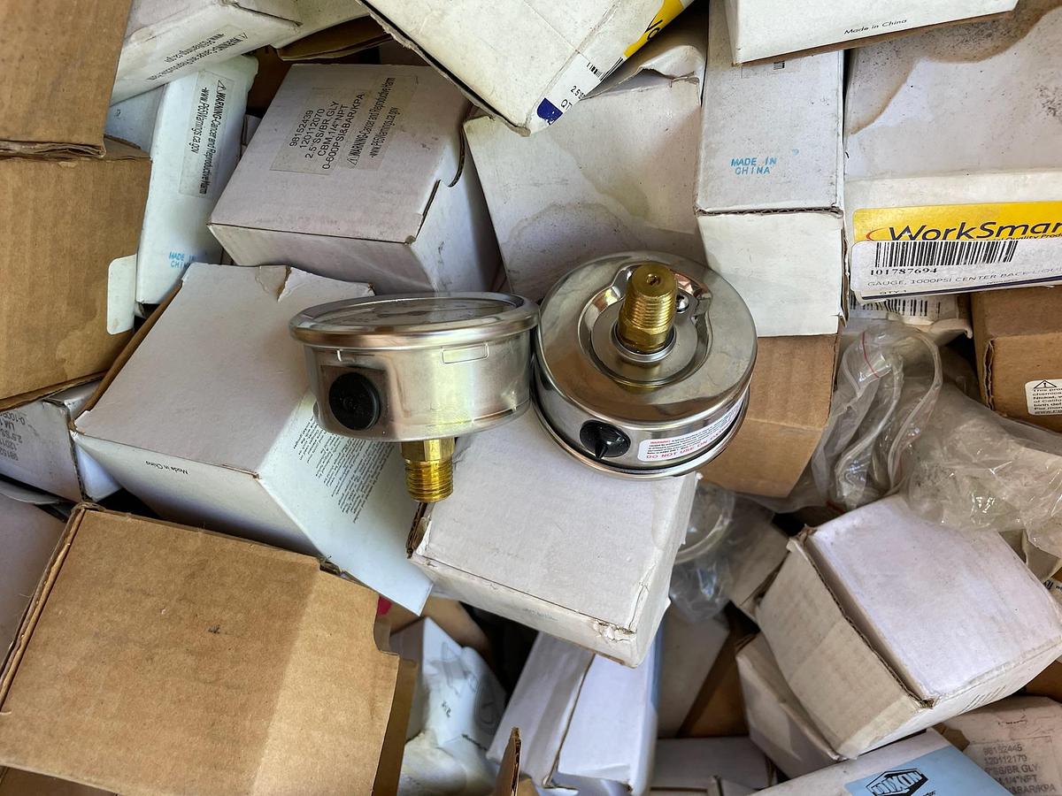 Used Pressure Gauges