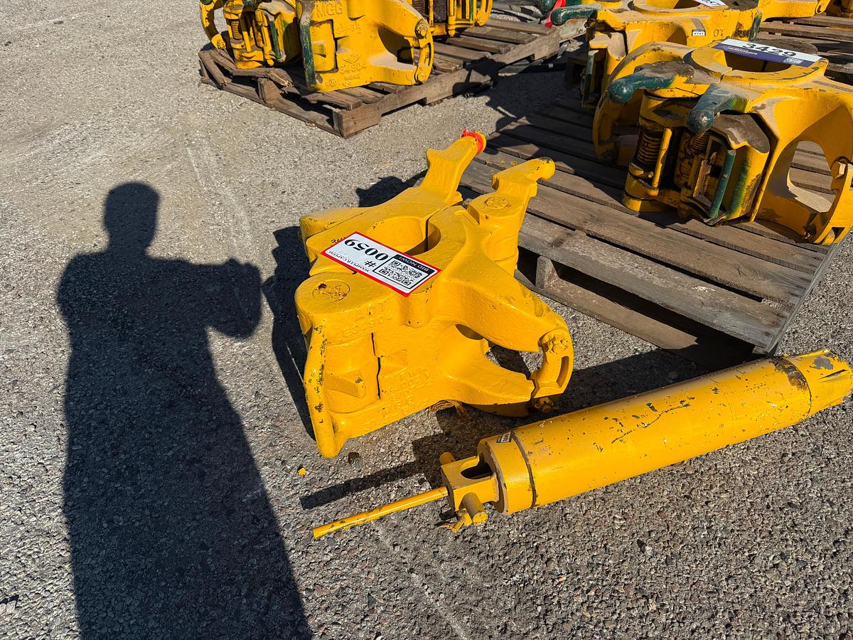 Used (2) AOT MGG 4'' 250-Ton BN DP Elevators