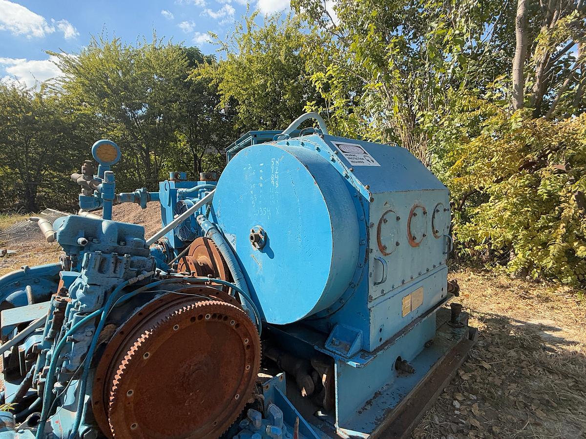 Used OPI 1000 Triplex Pump w/ Detroit Series 2000 Diesel Engine