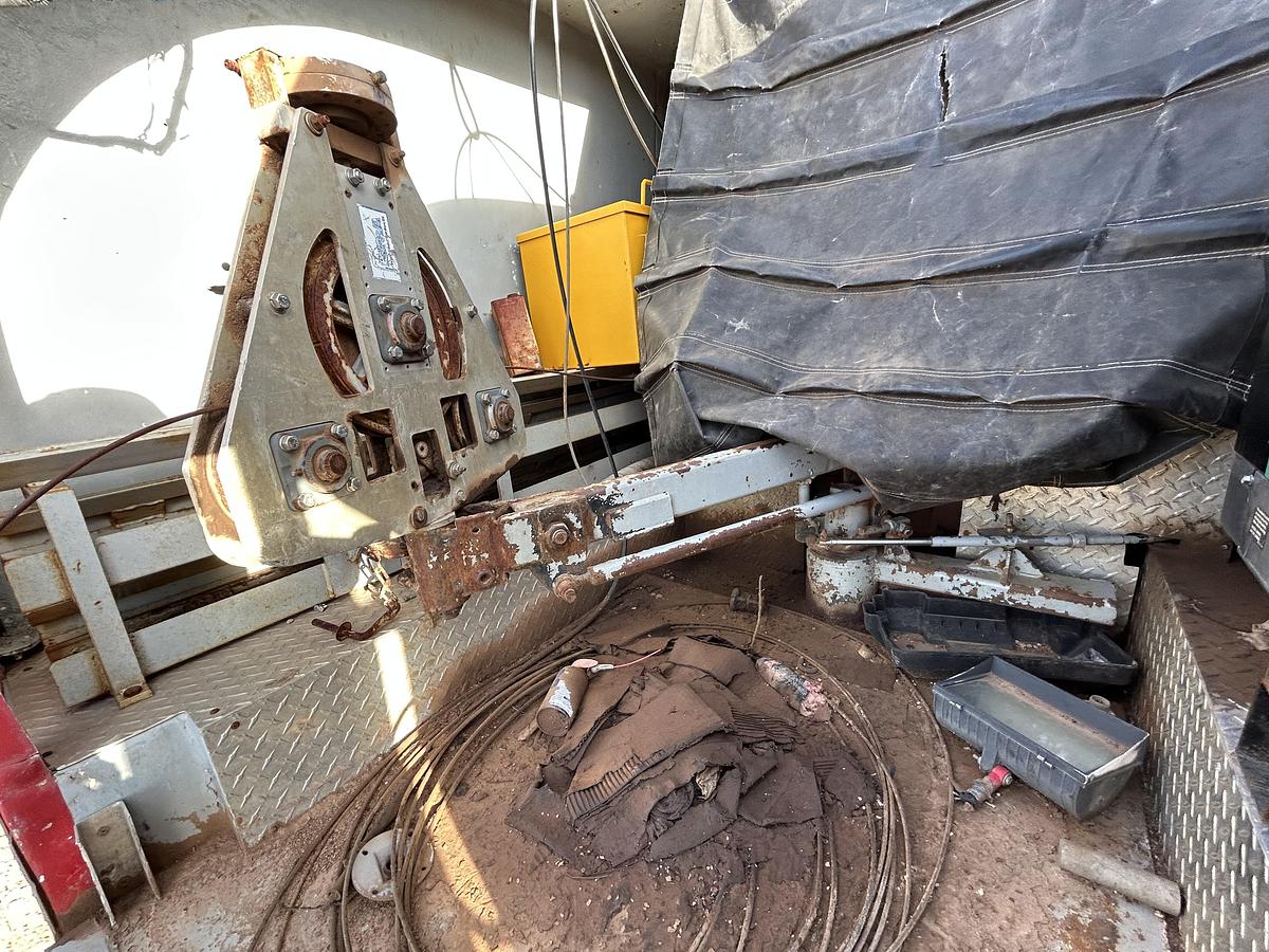 Used 2012 International Wireline Truck