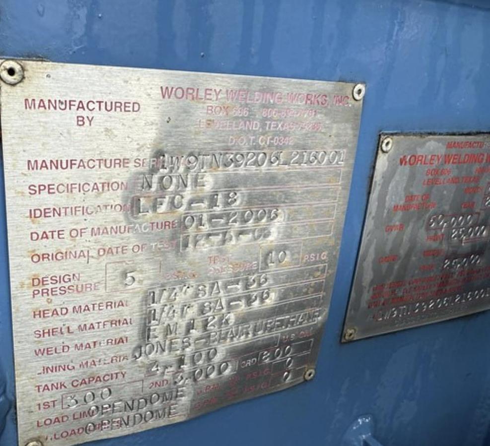 Used 2006 Worley Welding Works 4,100 Gallon 3-Comp Acid Transport Trailer