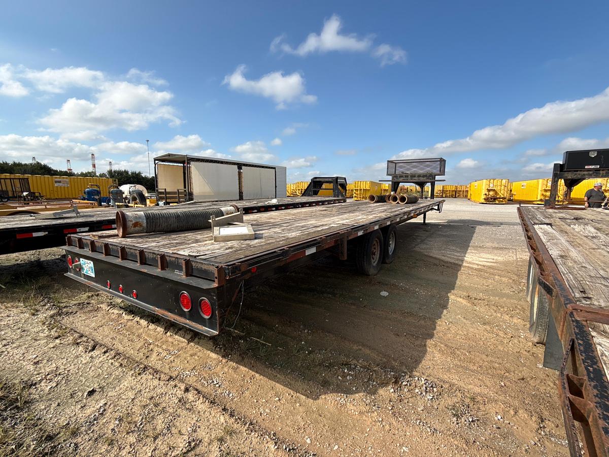 Used 32FT Single Axel Gooseneck Trailer