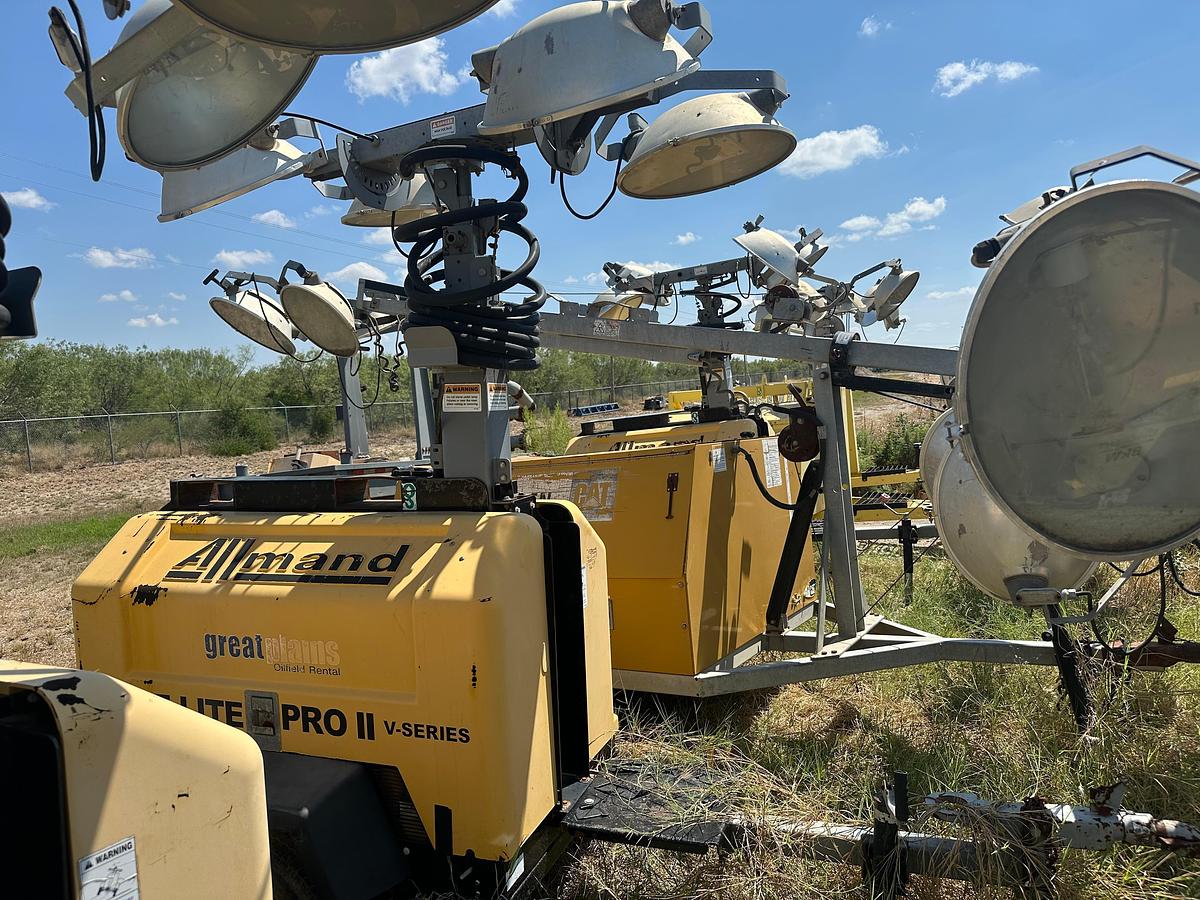Used Allmand Night-Lite Pro 2 7.5KW Light Plant with KubotaEngine