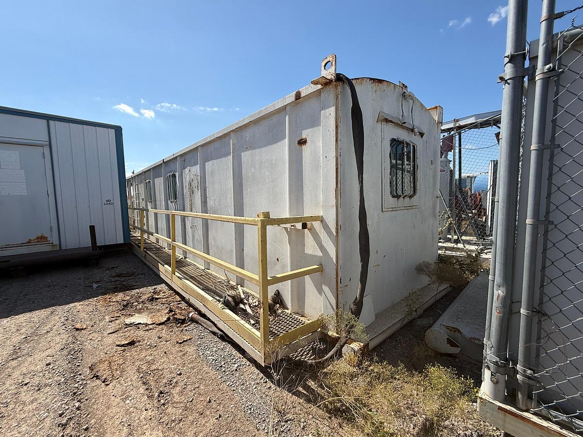 Used Top Dog House 8' x 40'