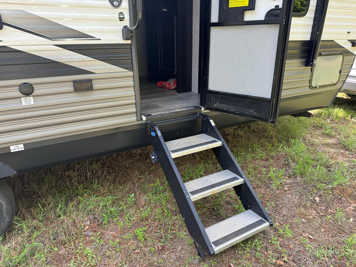 Used 2022 Jayco Jay Flight Travel Trailer