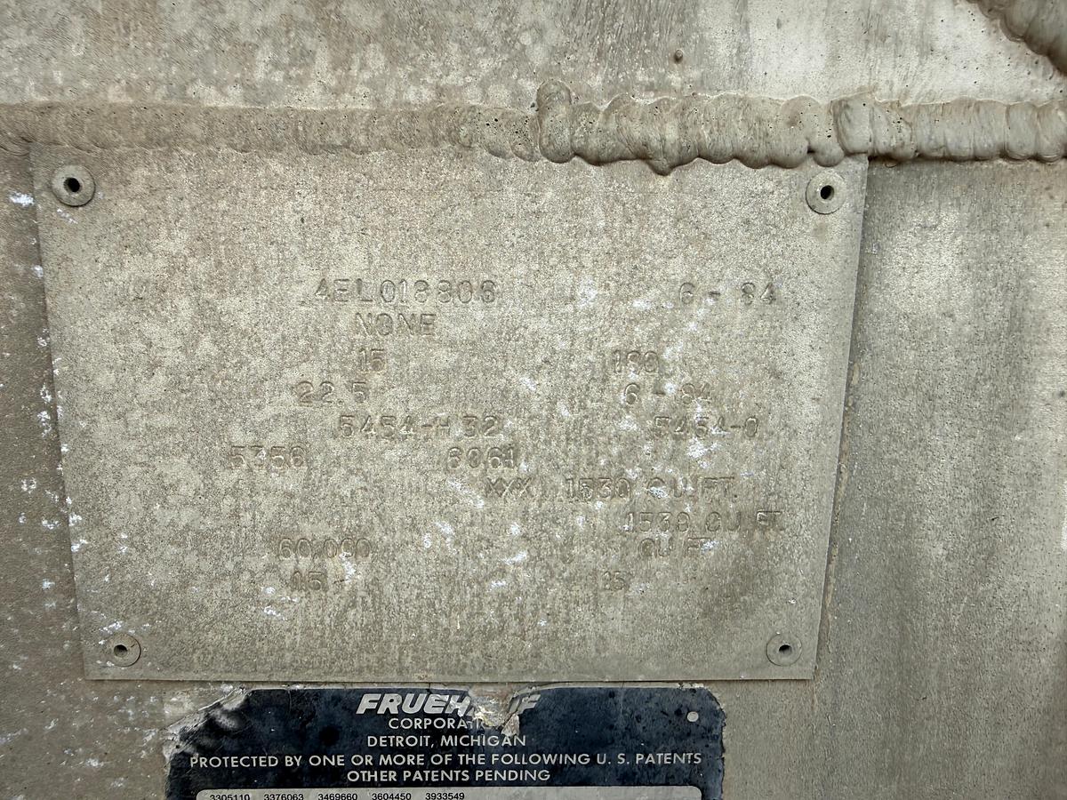 Used 1984 Fruehauf Pneumatic Bulk Trailer