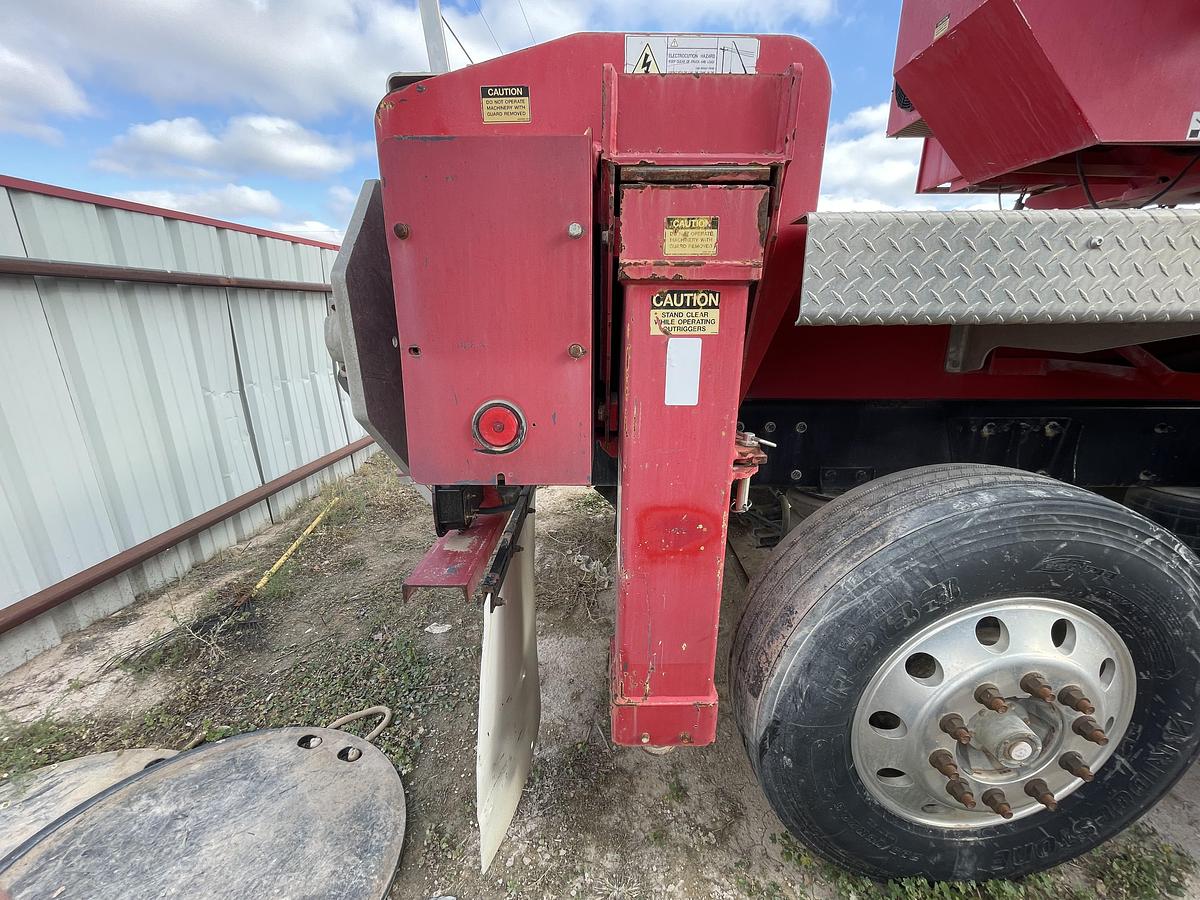 Used 2013 Peterbilt 367 Boom Truck Crane