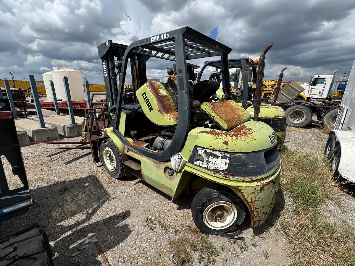 Used Clark CMP 40D Forklift