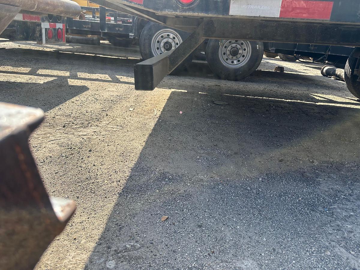 Used 2024 PJ Trailer MGF 26' Deck with Tilt Deck and Smitty Bilt 17,500 lb Winch