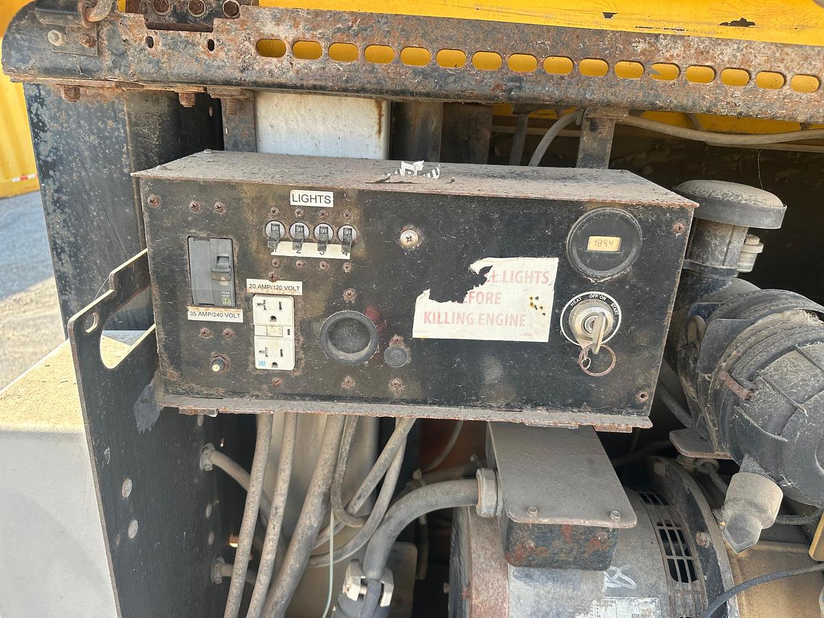 Used Allmand Night-Lite 2 8KW Light Plant with CAT Engine