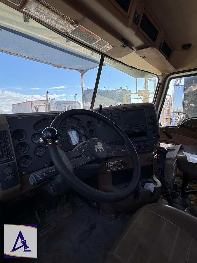 Used 2008 Mack GU713 Swab Rig Truck - MP7 Motor - Walker Neer!