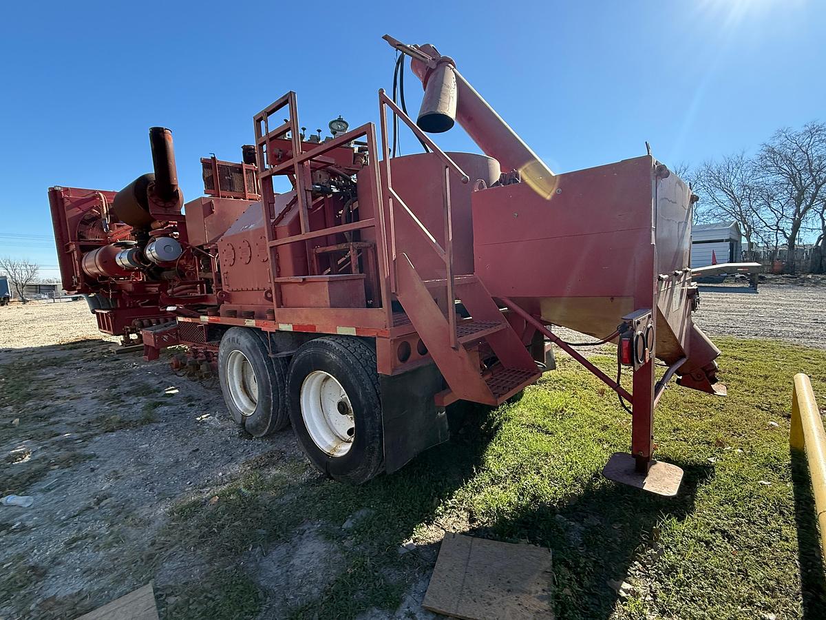 Used Blender with SPM 2250 HP Triplex Pump, Detroit 16V Engine & Allison Transmission