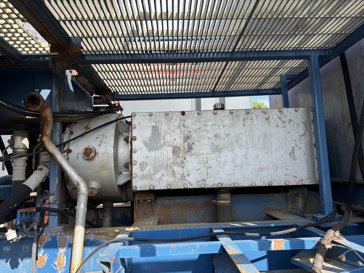 Used Frac Blender