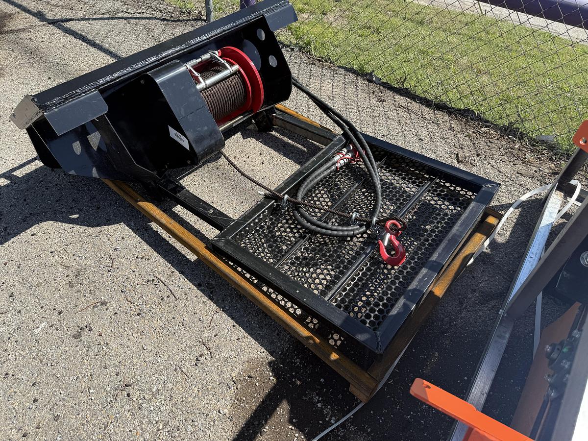 Used 2026 GIYI GY-LW45 Winch Skid Steer Attachment (UNUSED)