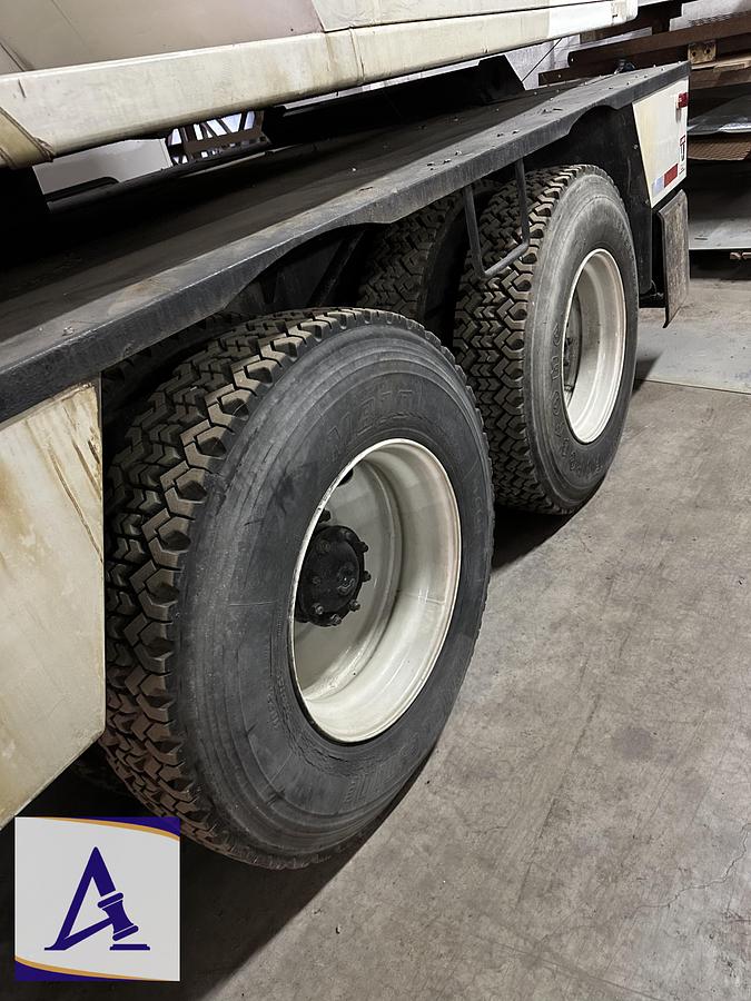 Used 1973 P&H T250 - 80' Boom, 25' Jib