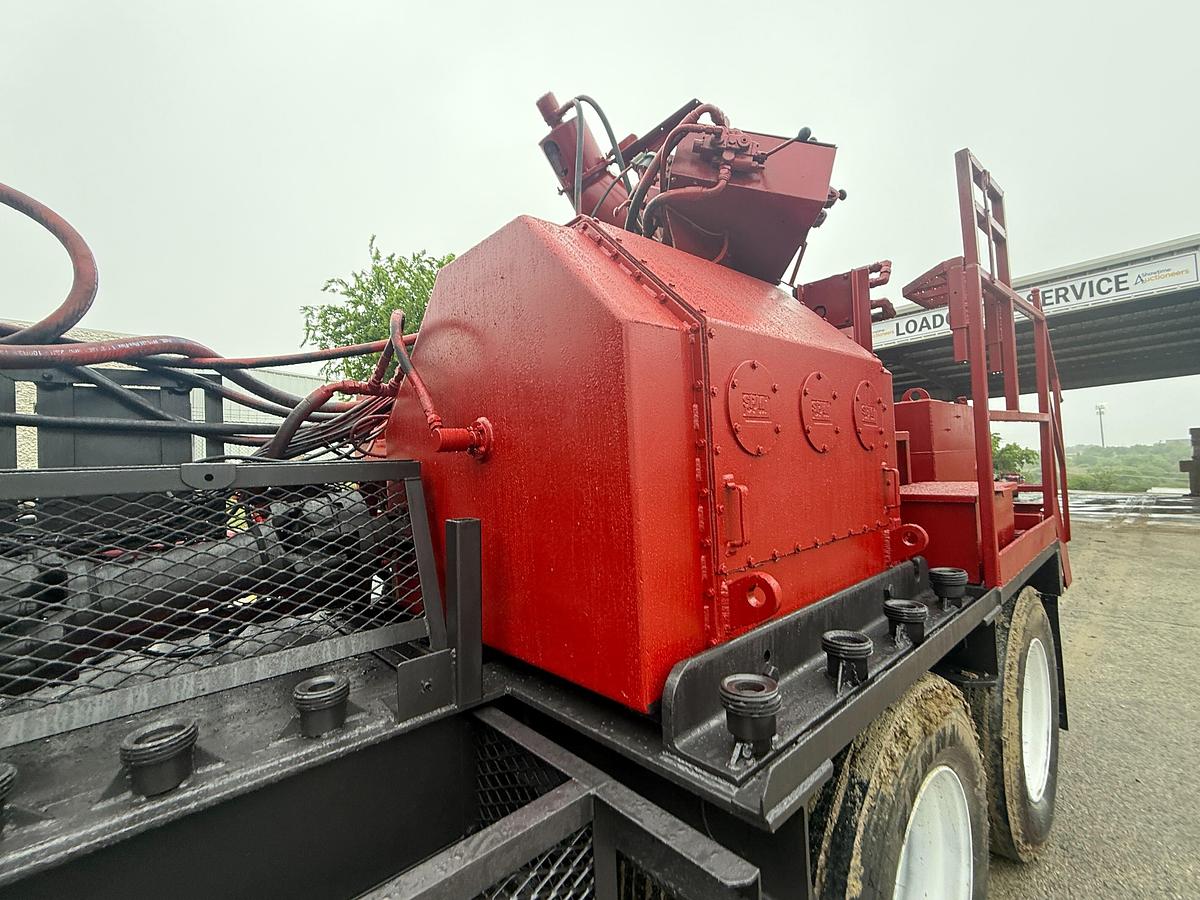 Used Blender with SPM 2250 HP Triplex Pump, Detroit 16V Engine & Allison Transmission
