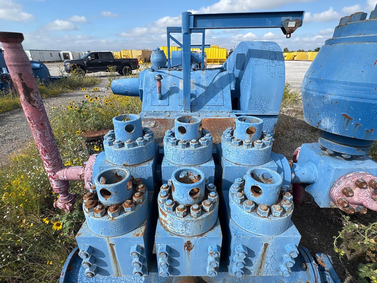 Used National Oilwell 9P-100 Triplex Mud Pump