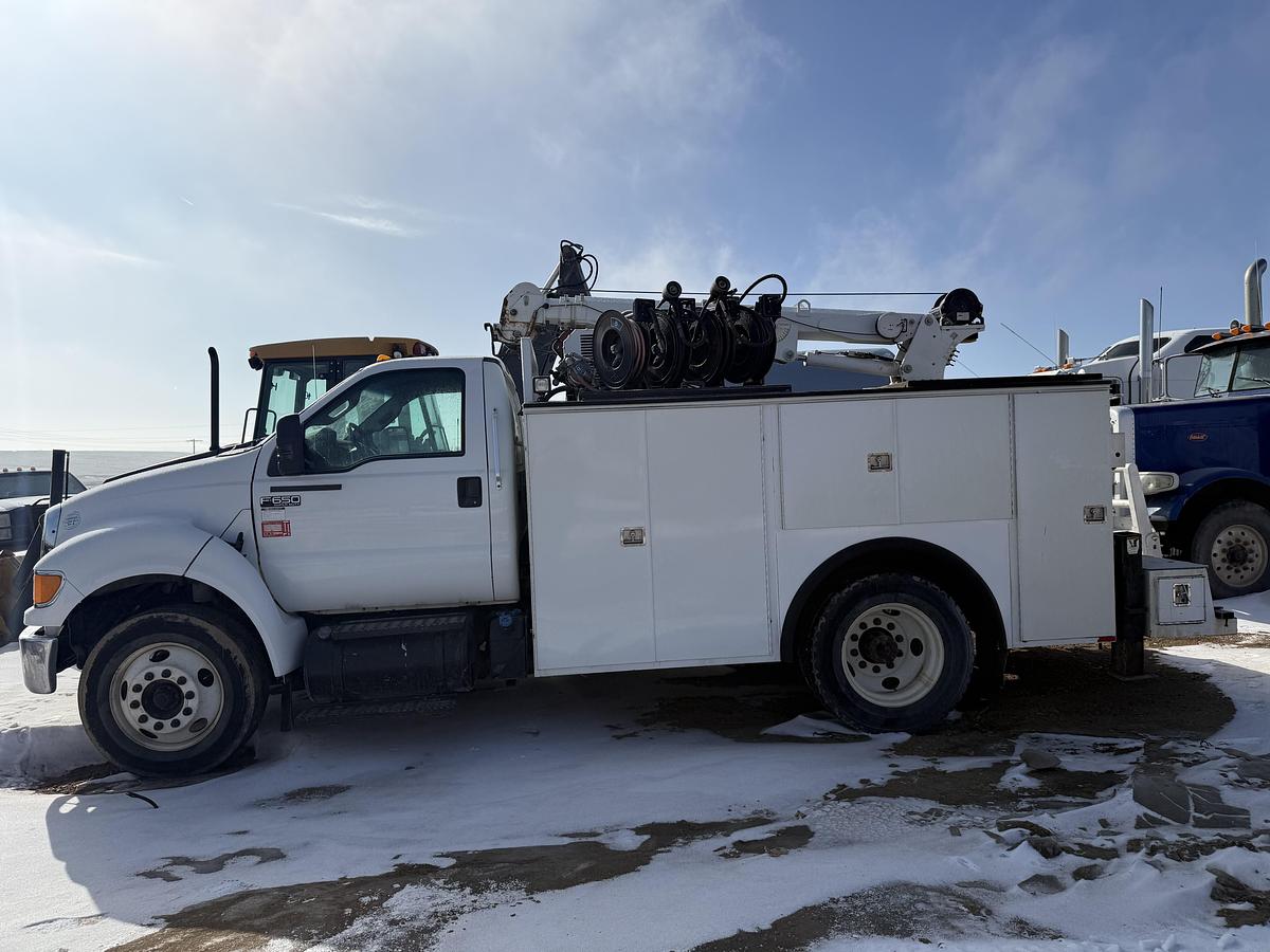 Used 2018 F650 Super Duty Mechanics Truck