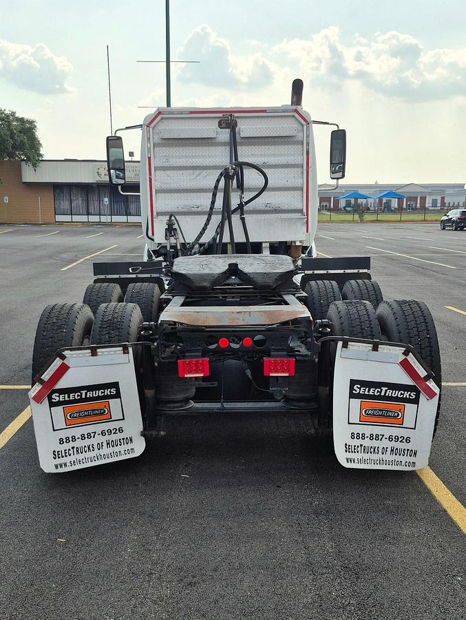 Used 2015 International Truck