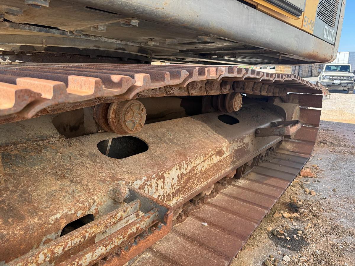 Used VOLVO Excavator