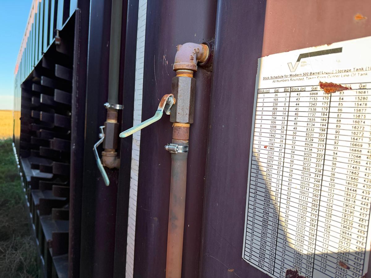 Used 440 BBLS Trailer Mounted Open Top Frac