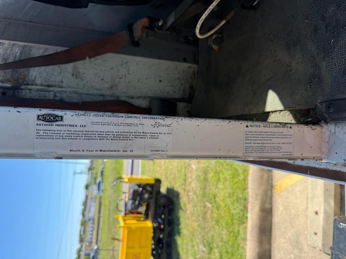 Used 2019 Autocar 4x2 Spotter Truck