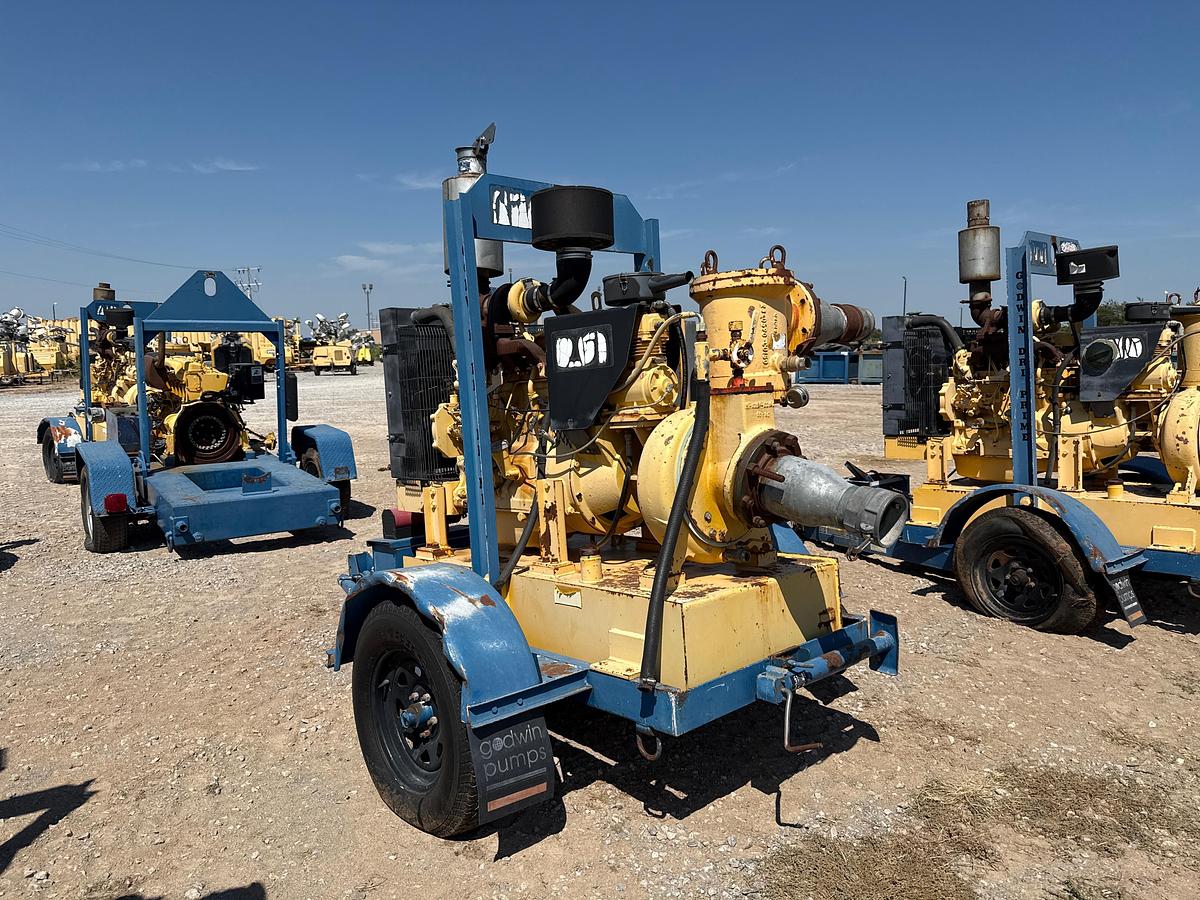 Used Godwin Transfer Pump with a John Deere 4.5L Diesel on a Trailer