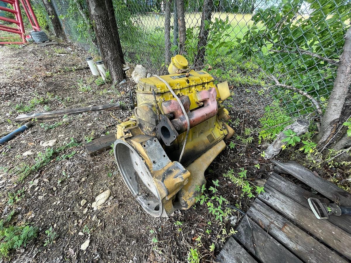 Used CAT 3208 Engine