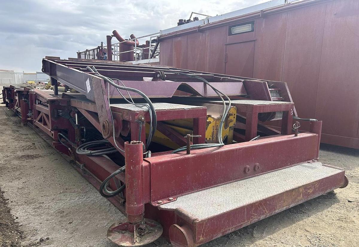 Used 2010 Flodraulic West Skid-Mounted Hydraulic Catwalk