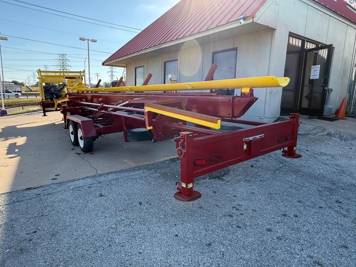 Used Vektor Gooseneck Hydraulic Pipe Handler Trailer
