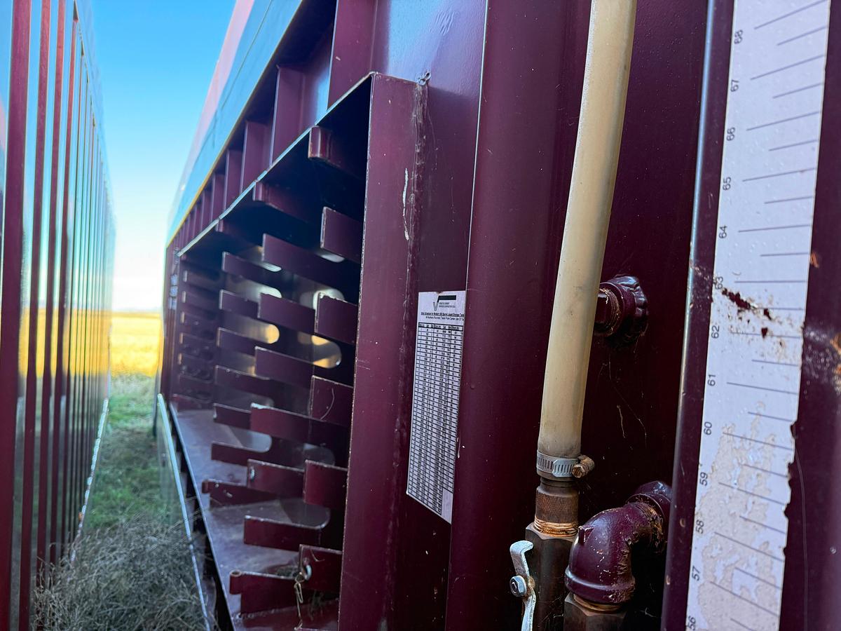 Used 340 BBLS Trailer Mounted Open Top Frac Tank