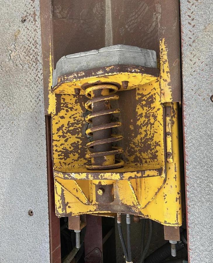 Used 2010 Flodraulic West Skid-Mounted Hydraulic Catwalk